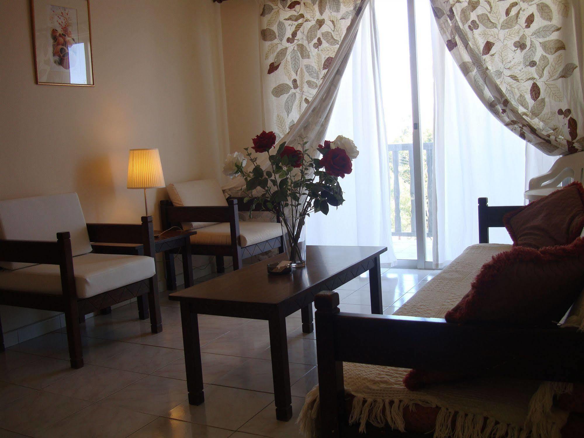 Lordos Hotel Apts Limassol Exterior photo