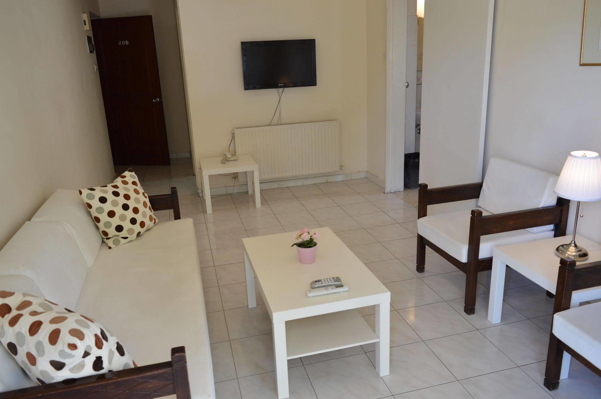 Lordos Hotel Apts Limassol Exterior photo